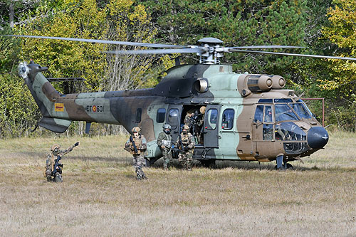 Hélicoptère AS532 Cougar ET601 FAMET