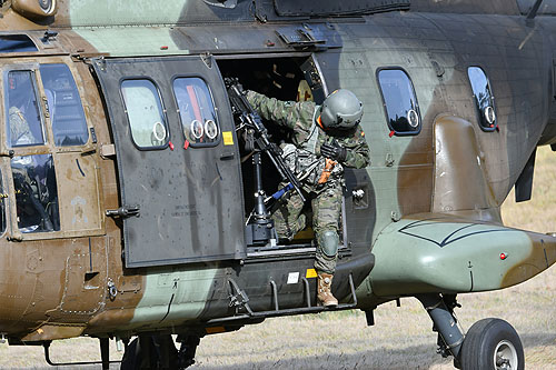 Hélicoptère AS332 SuperPuma ET515 FAMET