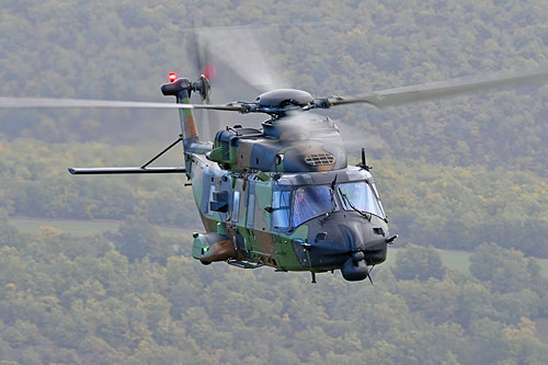 Hélicoptère NH90 Caïman ALAT