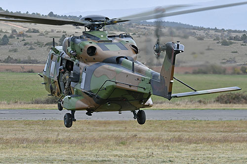 Hélicoptère NH90 Caïman TTH ALAT