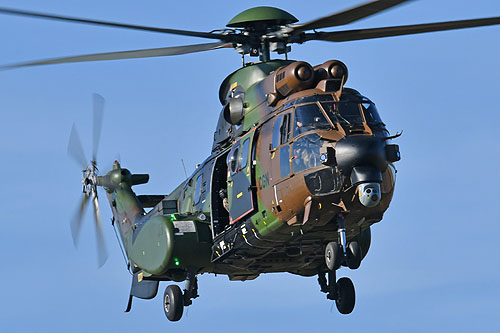 Hélicoptère AS532 Cougar ALAT