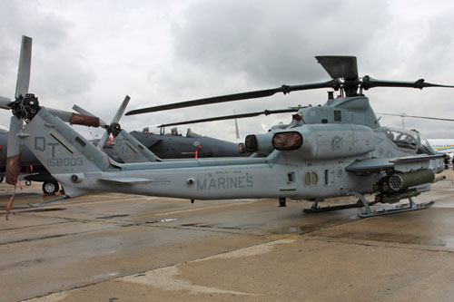 Hélicoptère Bell AH1Z