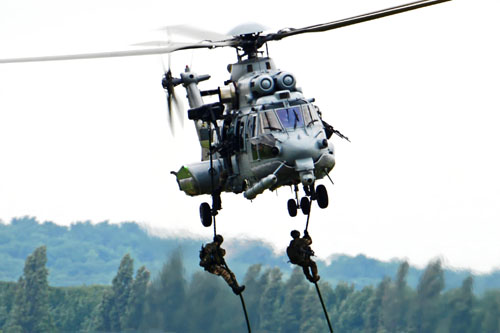 Hélicoptère EC725 Caracal de l'Armée de l'Air