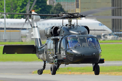 L'hélicoptère de transport SIKORSKY (PZL) S70i Blackhawk