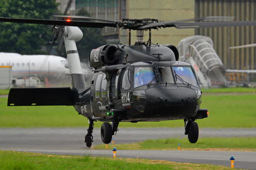 L'hélicoptère de transport SIKORSKY (PZL) S70i Blackhawk