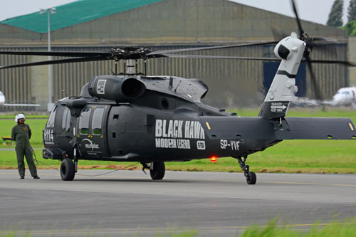 L'hélicoptère de transport SIKORSKY (PZL) S70i Blackhawk