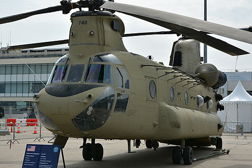 Hélicoptère CH47F Chinook US Army