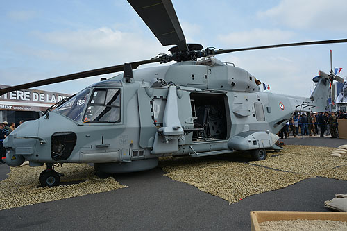 Hélicoptère NH90 NFH Marine