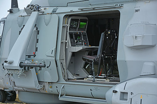 Hélicoptère NH90 NFH Marine