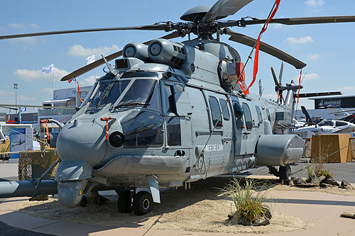 Hélicoptère EC725 Caracal de l'Armée de l'Air