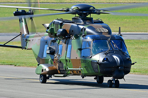 Hélicoptère de transport NH90 de l'Armée de Terre française (ALAT)