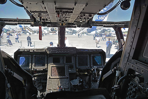 Hélicoptère à rotors basculants MV22 Osprey de l'Armée de l'Air américaine