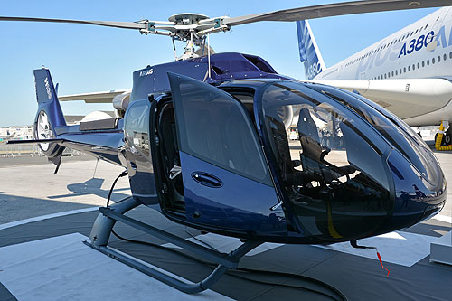 Hélicoptère H130 sur le Stand d'AIRBUS HELICOPTERS