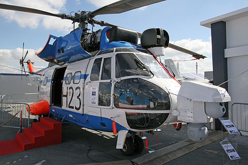 Hélicoptère SA330 Puma 1184 du Centre d'Essais en vol de la DGA (Direction Générale de l'Armement)