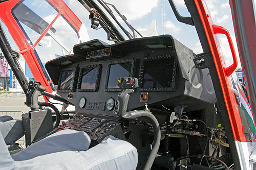 Hélicoptère Dhruv HAL