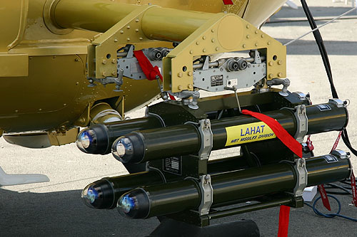 Hélicoptère Dhruv HAL