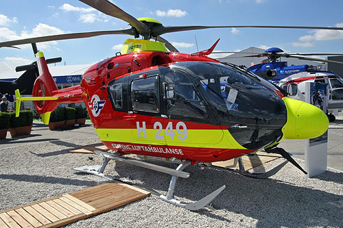 Hélicoptère EC135