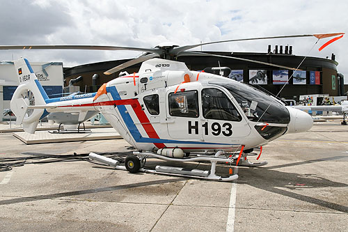 EC135