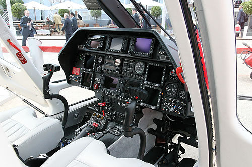 Hélicoptère AW109 Grand