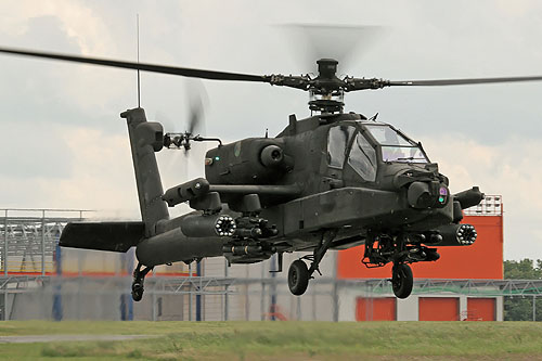 Hélicoptère AH64 Apache KLU