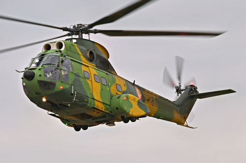 Hélicoptère IAR330M Puma Roumanie