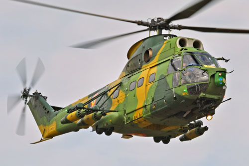 Hélicoptère IAR330 Puma SOCAT Armée Roumanie