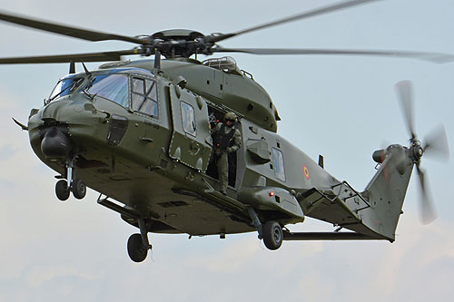 Hélicoptère NH90 MTH belge