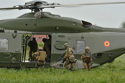 Hélicoptère NH90 MTH belge