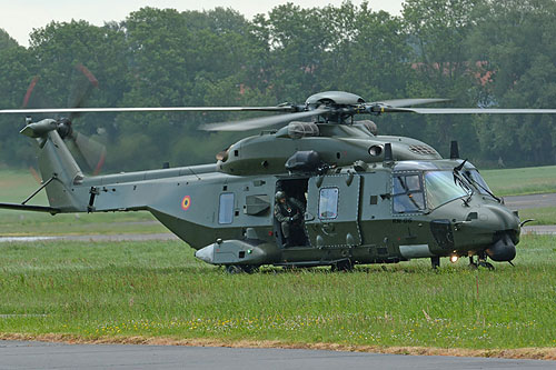 Hélicoptère NH90 MTH belge