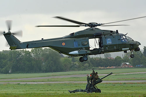 Hélicoptère NH90 MTH belge