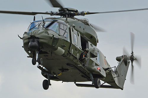 Hélicoptère NH90 MTH belge