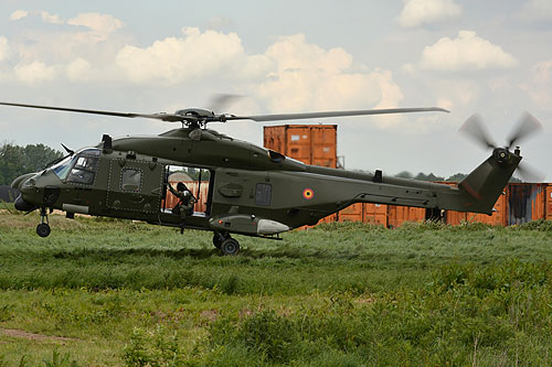 Hélicoptère NH90 MTH belge