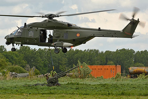 Hélicoptère NH90 MTH belge