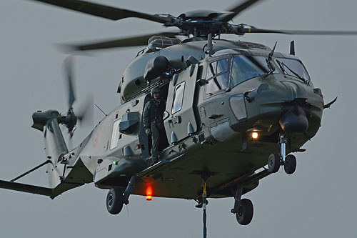 Hélicoptère NH90 MTH belge