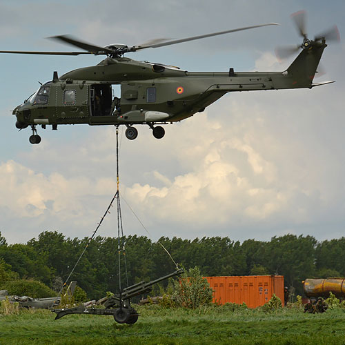 Hélicoptère NH90 MTH belge