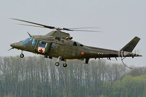 Hélicoptère A109 de l'armée belge en version d'évacuation médicale 