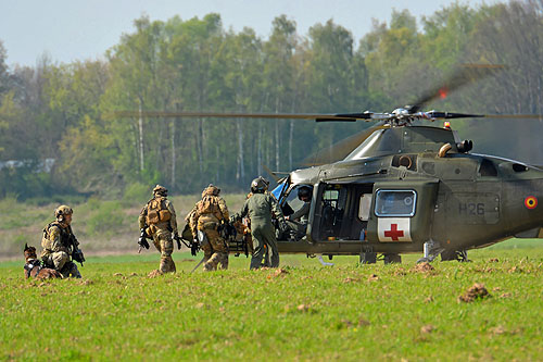 Hélicoptère A109 de l'armée belge en version d'évacuation médicale 