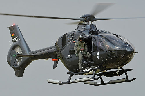 Hélicoptère EC135 D-HDDL de la MarineFliegerGeschwader (MFG 5)