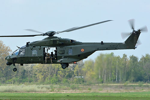 Hélicoptère NH90 MTH belge