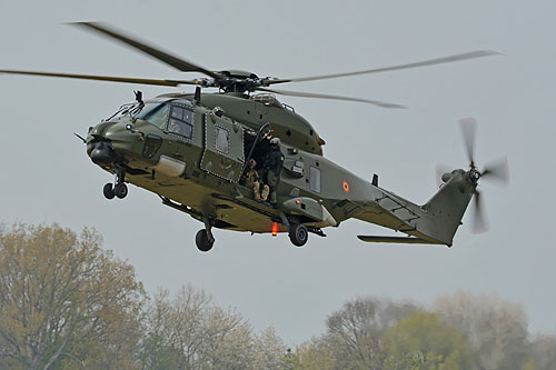 Hélicoptère NH90 MTH belge