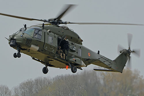 Hélicoptère NH90 MTH belge