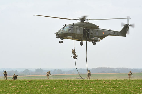 Hélicoptère NH90 MTH belge