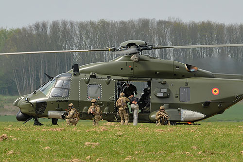 Hélicoptère NH90 MTH belge