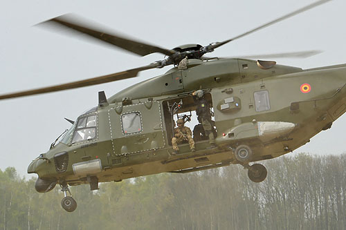 Hélicoptère NH90 MTH belge