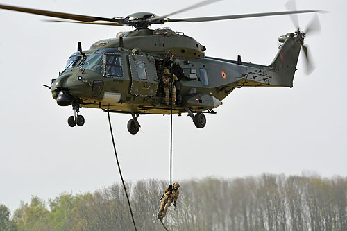 Hélicoptère NH90 MTH belge