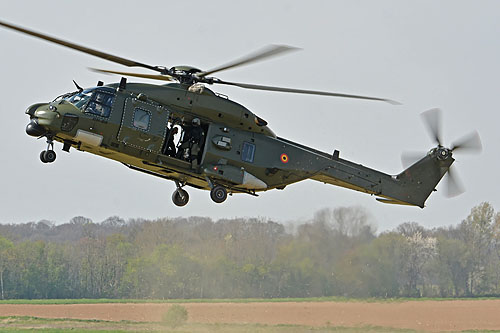 Hélicoptère NH90 MTH belge