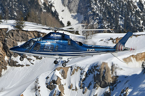 Hélicoptère Leonardo AW109E Power F-GPVR de Jet systems Hélicoptères Services