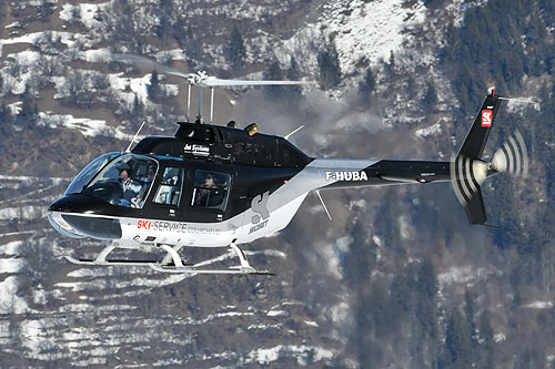 Hélicoptère Bell 206 JetRanger III F-HUBA de JET SYSTEMS