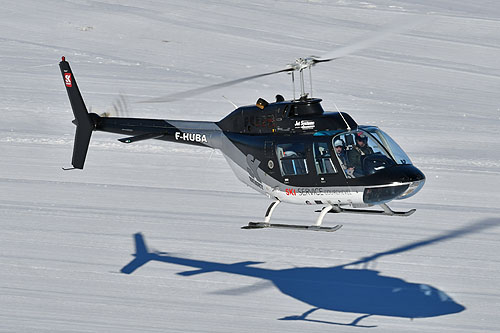 Hélicoptère Bell 206 JetRanger III F-HUBA de JET SYSTEMS