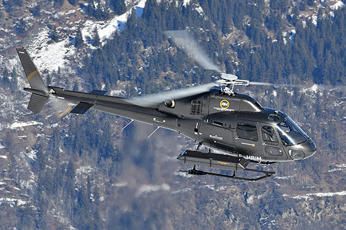 Hélicoptère AS350 N Ecureuil F-HBIM de AZUR HELICOPTERE